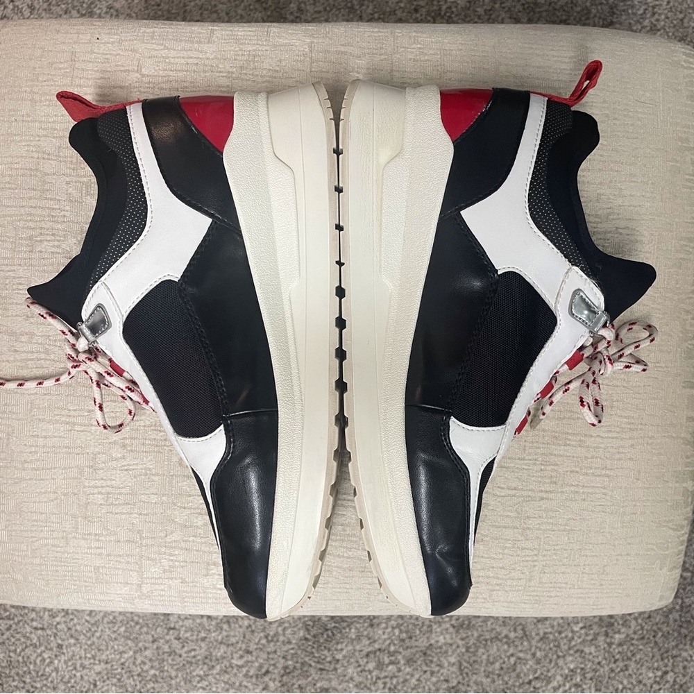 michael kors logo trainers